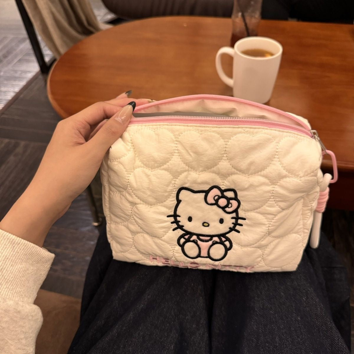 FLUFFY WHITE